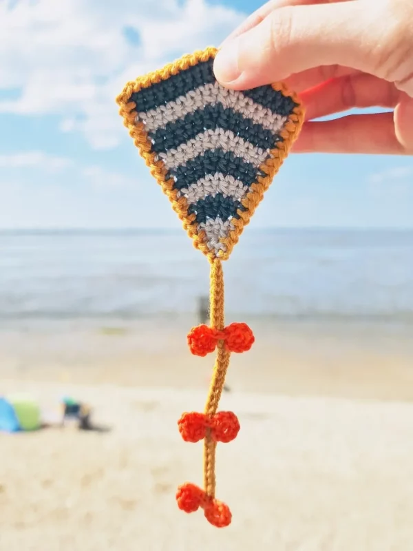 Cute Crochet Kite Free Pattern