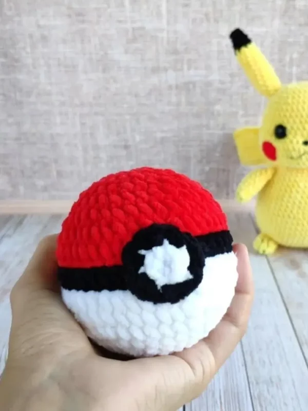 Pokemon Pokeball Free Crochet Pattern