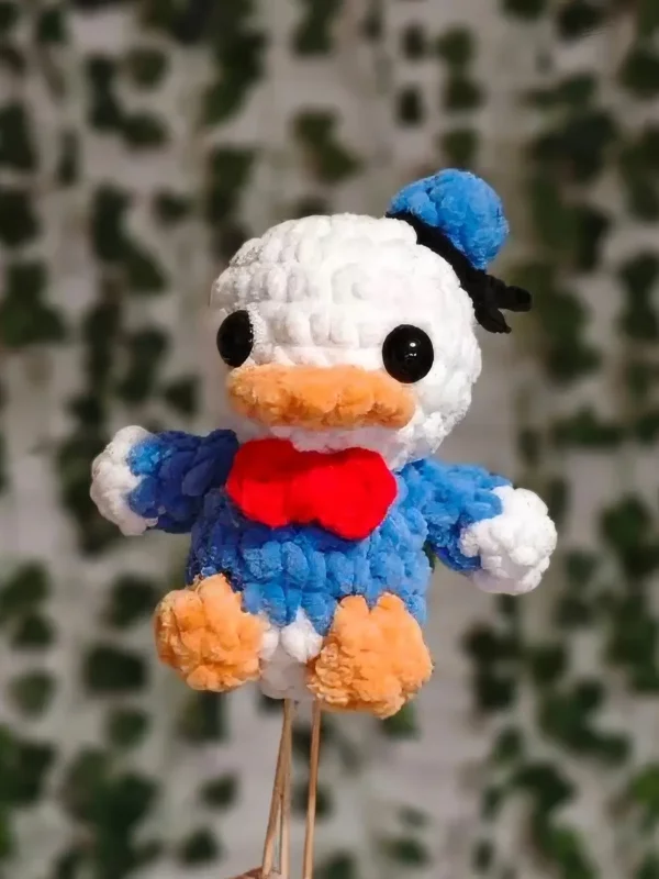 Donnie the Duck Free Crochet Pattern