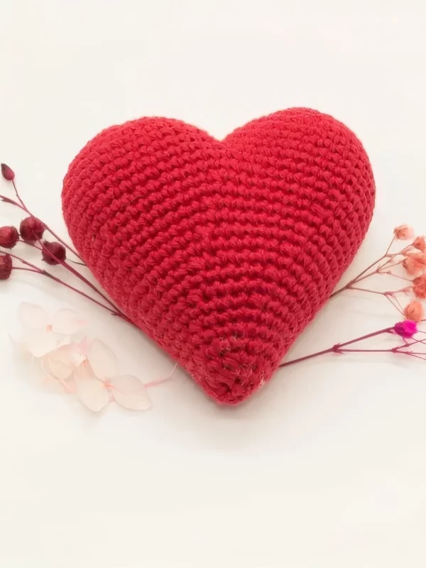 Amigurumi Red Heart Free Crochet Pattern