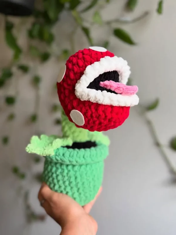 Amigurumi Chompy Plant Free Crochet Pattern