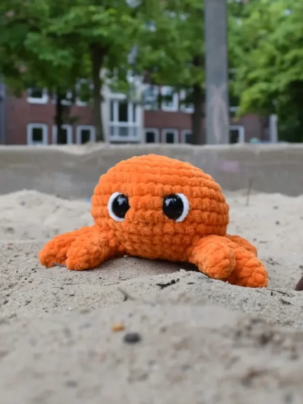Mini Crab Amigurumi Free Crochet Pattern
