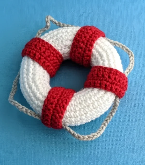Mini Life Preserver Ring Free Crochet Pattern