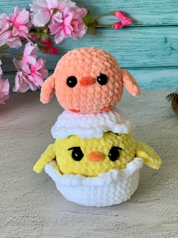 Sweet Baby Chicks in Egg Free Crochet Pattern