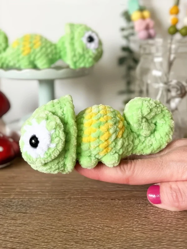 Playful Baby Chameleon Free Crochet Pattern