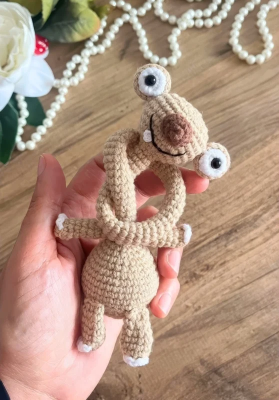 Funny Sid Sloth Free Crochet Pattern