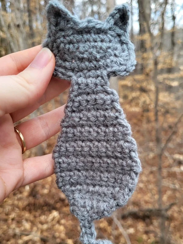 Sneaky Cat Book Bookmark Free Crochet Pattern