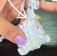  sc into the same base body st