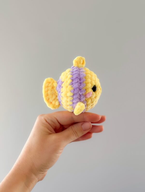 Tropical No-Sew Fish Free Crochet Pattern